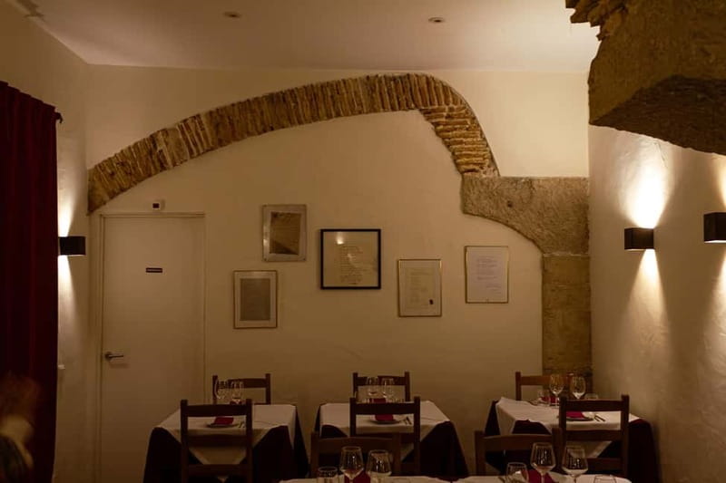Lisbon: Dinner with Fado Show with the Rising Stars of Fado - A Three-Hour Evening, Not a Continuous Concert