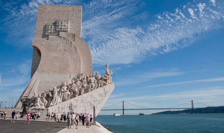 Lisbon: Discovering Belém Tuk Tuk Tour - Jerónimos Monastery and its grand church