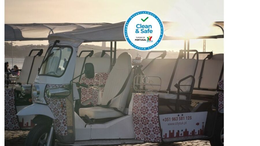 Lisbon: Discovering Belém Tuk Tuk Tour - Starting beside the Tagus River