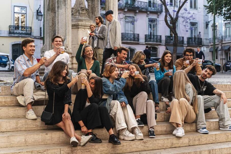 Lisbon: Drunken History Walking Tour with Included Drinks - Walking into Bairro Alto’s nightlife