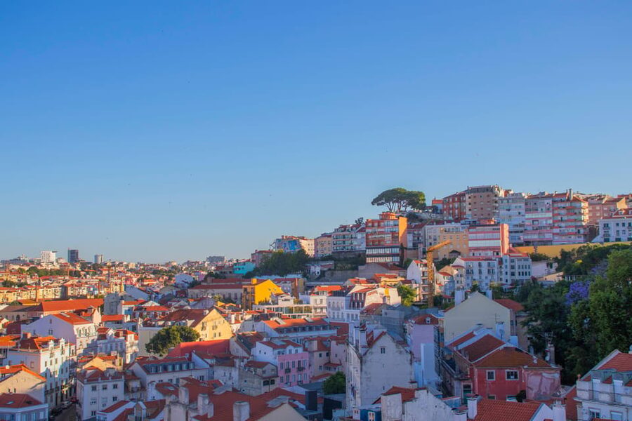 Lisbon: Early Morning TukTuk Tour - hotel/cruise ship pickup - Graça, Senhora do Monte, and the best wide-angle views