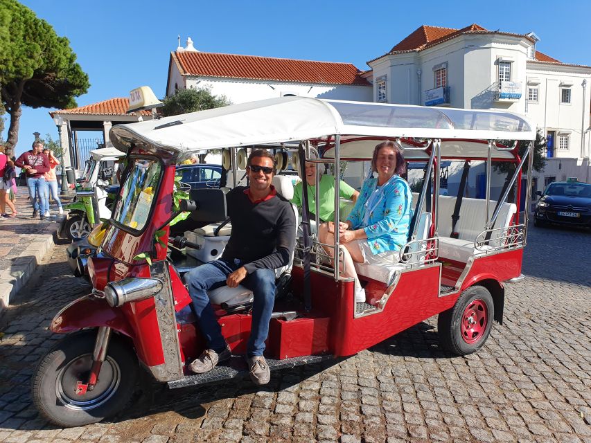 Lisbon: Electric Tuk Tuk Private Tour of the Seven Hills - The Guides Make The Difference
