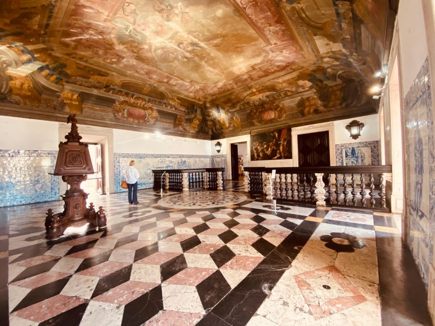 Lisbon: Entry Tickets to Mosteiro de São Vicente de Foram - Who will enjoy this monastery most
