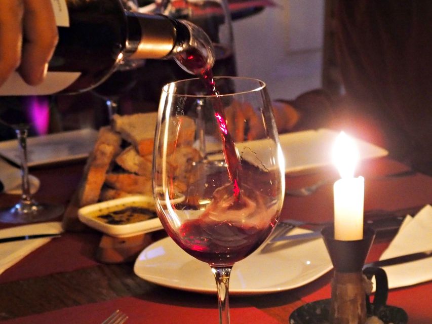 Lisbon: Evening Local Food Crawl with Drink Pairings - Why the ten petiscos matter