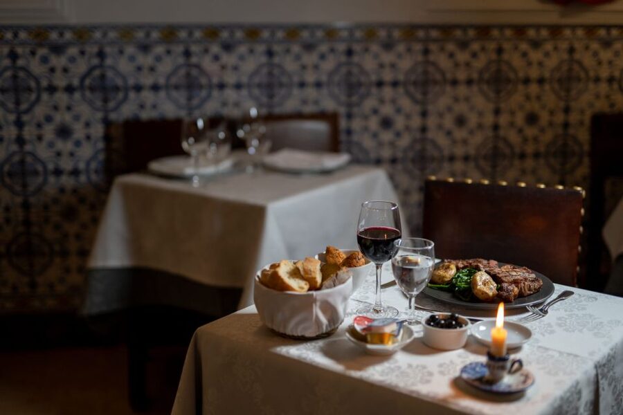 Lisbon: Fado Show and Portuguese Dinner - Quick take: what makes this evening worth it