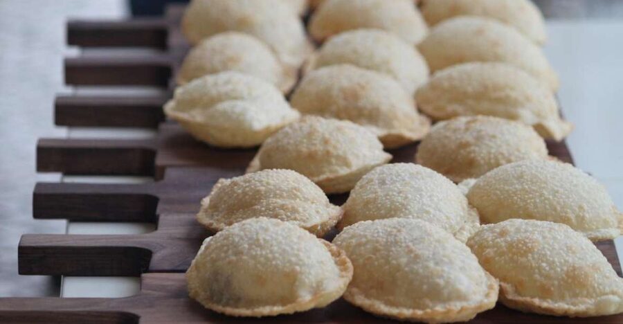 Lisbon: Food and Culture 3-Hour Walking Tour - How the guides shape the experience