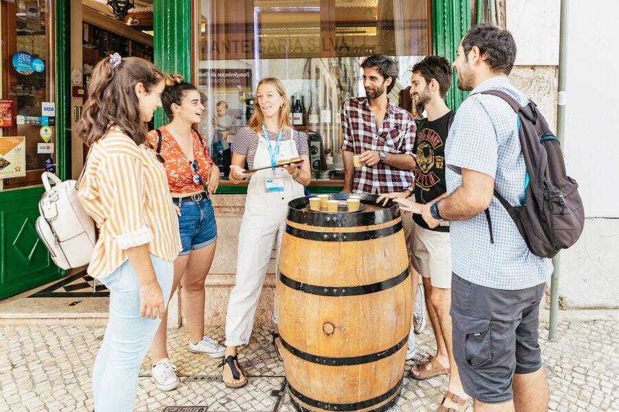 Lisbon: Food and Wine Small Group Walking Tour - Starting at Rossio Square, Lisbon’s useful front door