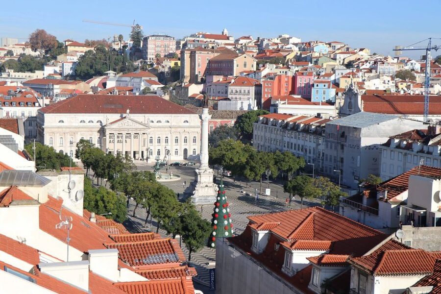 Lisbon: Full-Day Private Walking Sightseeing Tour - What the price includes and what it does not