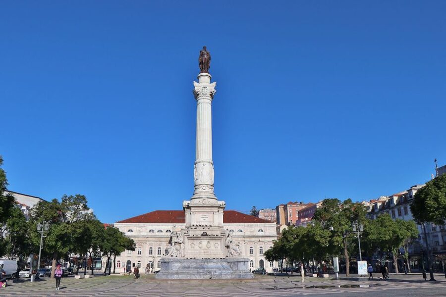 Lisbon: Full-Day Private Walking Sightseeing Tour - Commerce Square and the city’s long story