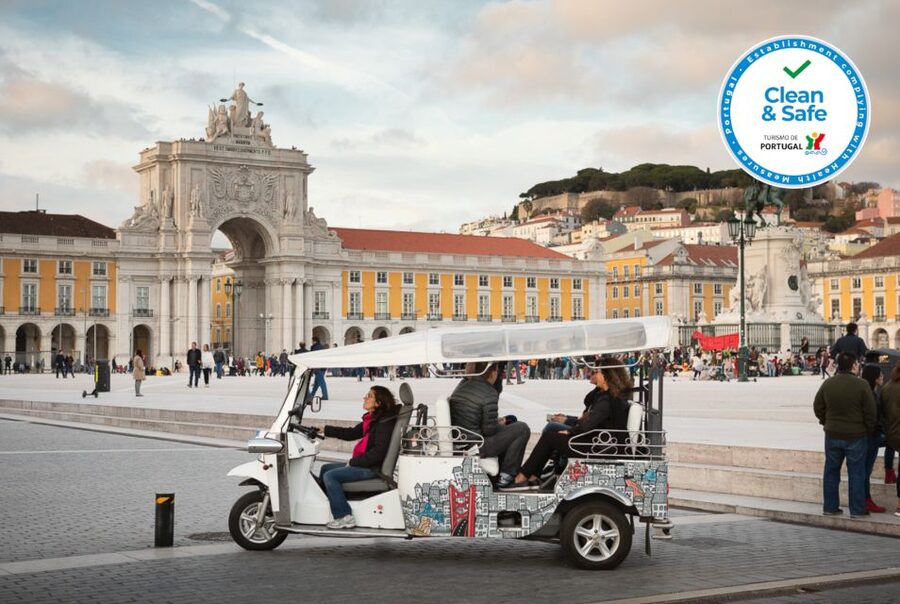 Lisbon: Half-Day Private Guided Tuk-Tuk Tour - Why a tuk-tuk works so well in Lisbon
