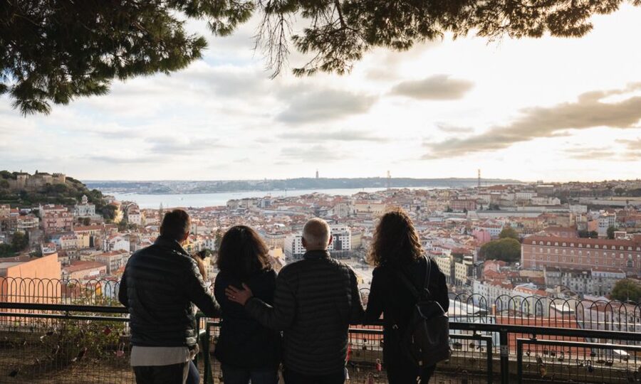 Lisbon: Half-Day Private Guided Tuk-Tuk Tour - The guide makes or breaks the day