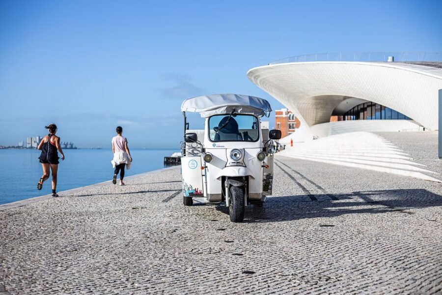 Lisbon: Half-Day Private Guided Tuk-Tuk Tour - Baixa, the cathedral, and Lisbon’s first big viewpoints