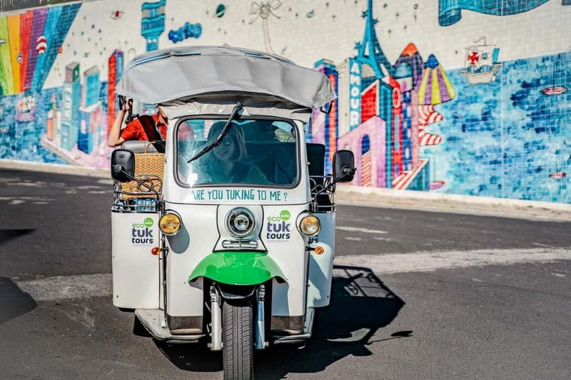 Lisbon: Half-Day Private Tuk Tuk Tour - Returning along the riverfront
