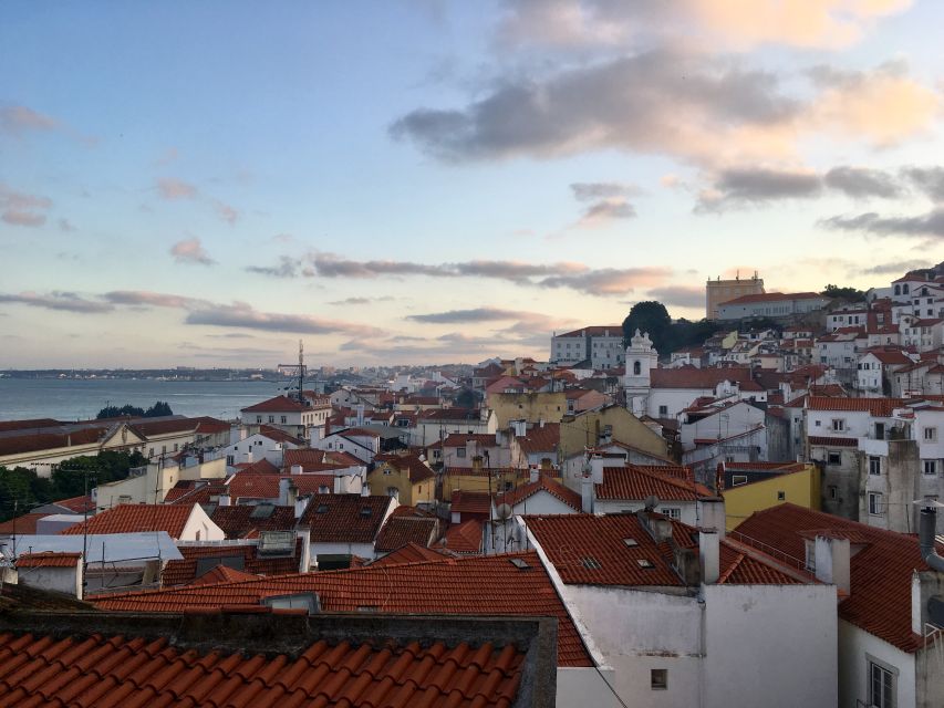 Lisbon: Hills, Alfama, and Mouraria Tour by Electric Bike - Graça and Senhora do Monte