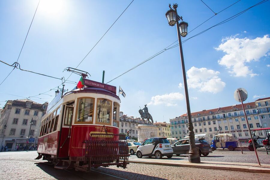 Lisbon: Hills Red Tram Tour by Tram 28 Route 24-Hour Ticket - Mouraria shows a less polished side of central Lisbon