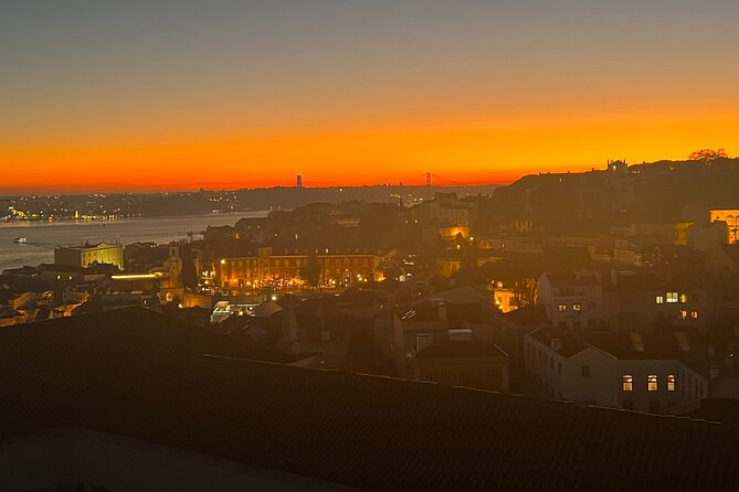 Lisbon: Historic City Tour by Tuk-Tuk - Graça and Lisbon’s highest viewpoint