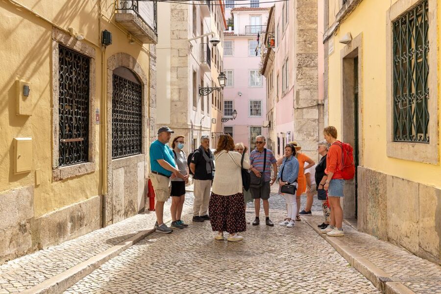 Lisbon: History, Stories and Lifestyle Walking Tour - Why this tour works as a first look at Lisbon