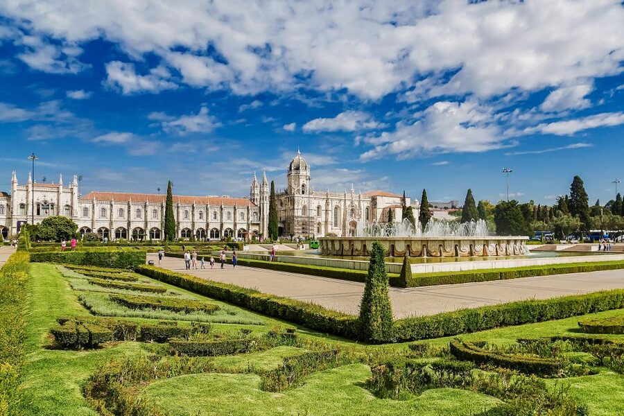 Lisbon: Jerónimos Monastery Entrance Ticket - The best time to plan your visit