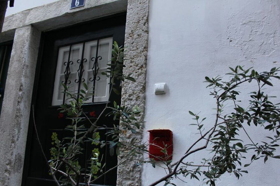 Lisbon: Jewish History in Portugal Guided Walking Tour - Who should take this Lisbon walk?