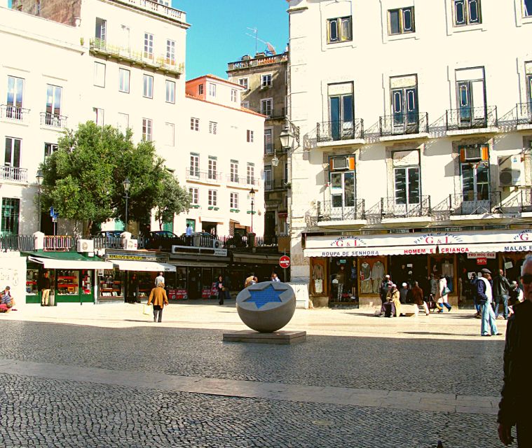Lisbon: Jewish History Tour of Lisbon - Mouraria, the Resistance Museum, and the wider city