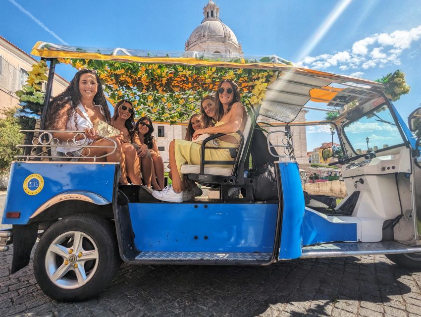 Lisbon: Old Town TukTuk Tour and Scenic Viewpoints in Alfama - Lisbon Cathedral and Saint Anthony