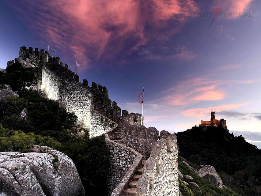 Lisbon: Pena Palace, Moorish Castle, Qta. Regaleira & Sintra - The guide and vehicle are the practical advantages