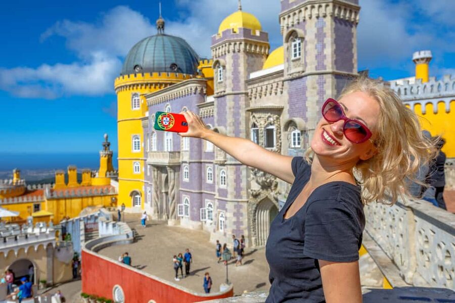 Lisbon: Pena Palace, Sintra, Regaleira, Roca, Cascais Tour - Sintra old town: choose your use of free time
