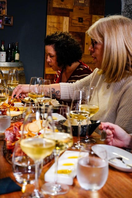 Lisbon: Premium Wine and Tapas Tasting Session - Who will enjoy this most?