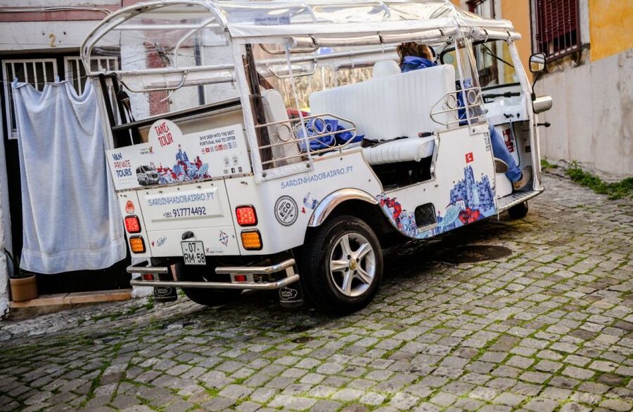 Lisbon: Private City Tour by Eco Tuk Tuk - Portas do Sol and Senhora do Monte viewpoints