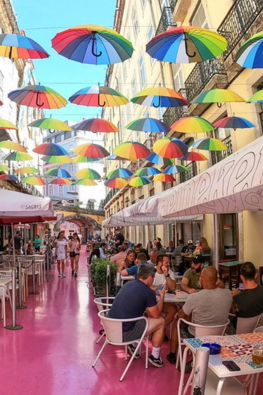 Lisbon: Private City Tour by Tuk-Tuk - Graça and Senhora do Monte