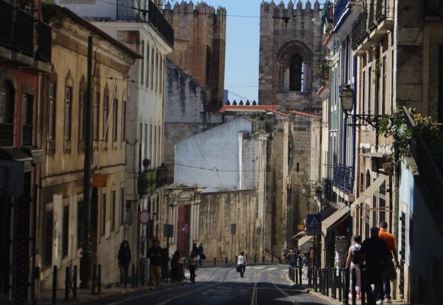 Lisbon: Private Expert City Tour by Eco Tuk Tuk - Why Lisbon works so well from an electric tuk tuk