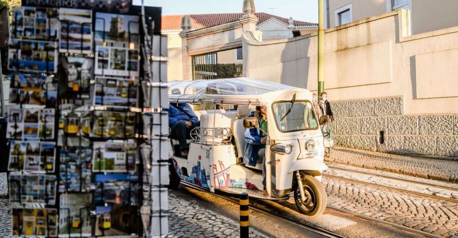 Lisbon: Private Historic Tour by Eco Tuk Tuk - Baixa and Lisbon Cathedral