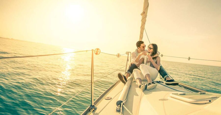 Lisbon: Private Sunset Sailing Tour with Champagne - Champagne, blankets, and time for two