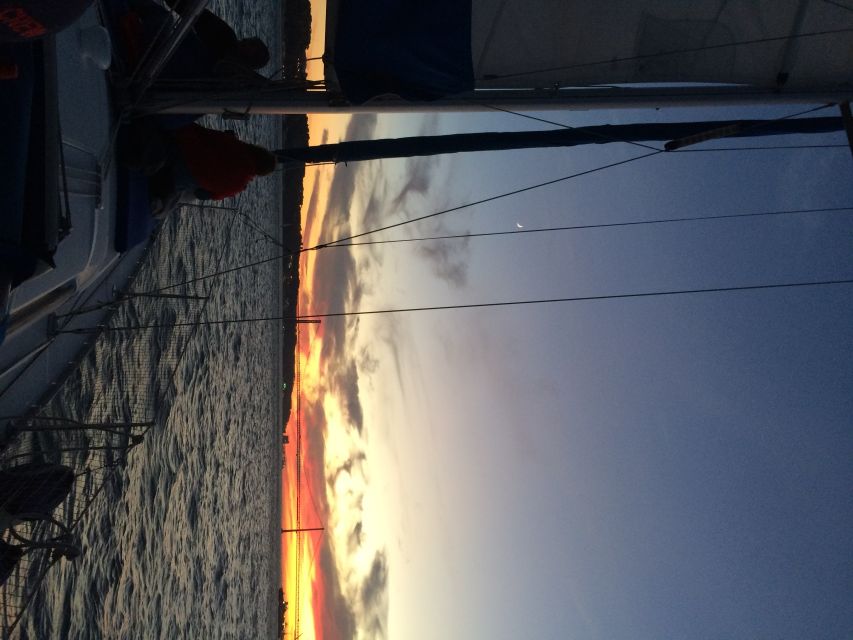 Lisbon: Private Sunset Sailing Tour with Champagne - A strong choice for proposals and celebrations