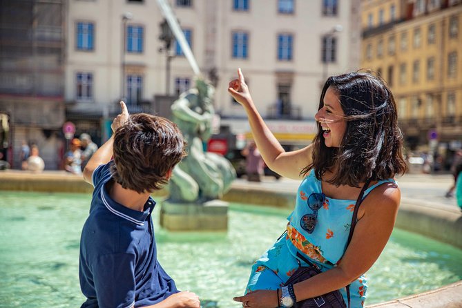 Lisbon PRIVATE TOUR: Highlights & Hidden Gems - Bairro Alto, São Roque, and the evening side of Lisbon