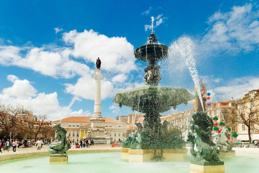 Lisbon: Private Tour with Locals – Highlights & Hidden Gems - Lesser-known corners with a local point of view
