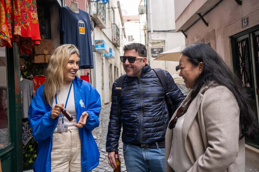 Lisbon: Private Tuk Tuk Tour with Optional Boat Cruise - Alfama begins with the cathedral and the hills