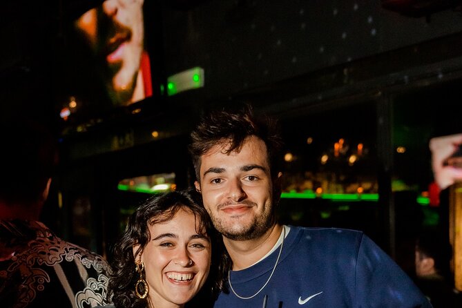 Lisbon: Pub Crawl with Open Bar, Shots & VIP Club Entry - What the Lisbon pub crawl is really offering
