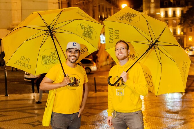 Lisbon: Pub Crawl with Open Bar, Shots & VIP Club Entry - Bairro Alto: Lisbon’s Best First Taste of Nightlife