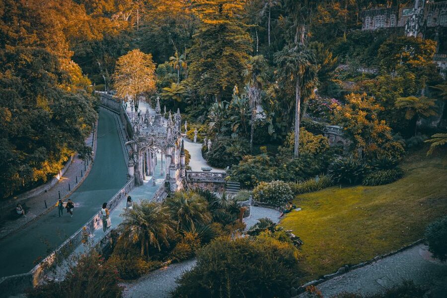 Lisbon: Regaleira, Sintra, Cape Rock & Cascais Day Trip - Quinta da Regaleira and the Initiation Well