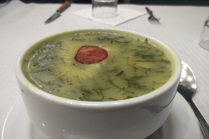 Lisbon Roots - Small group Food & Culture Walking Tour w/tastings - Starting at São Domingos Square