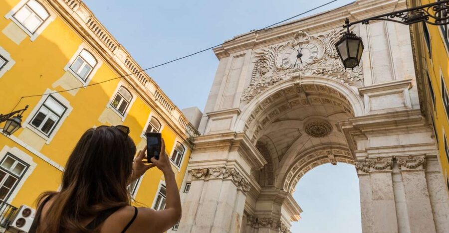 Lisbon: Rua Augusta Arch Admission Ticket - Who should visit the arch?