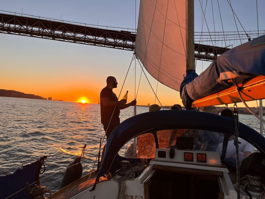 Lisbon: Sailboat Sunset Tour with a Drink - The sunset itself depends on the sky