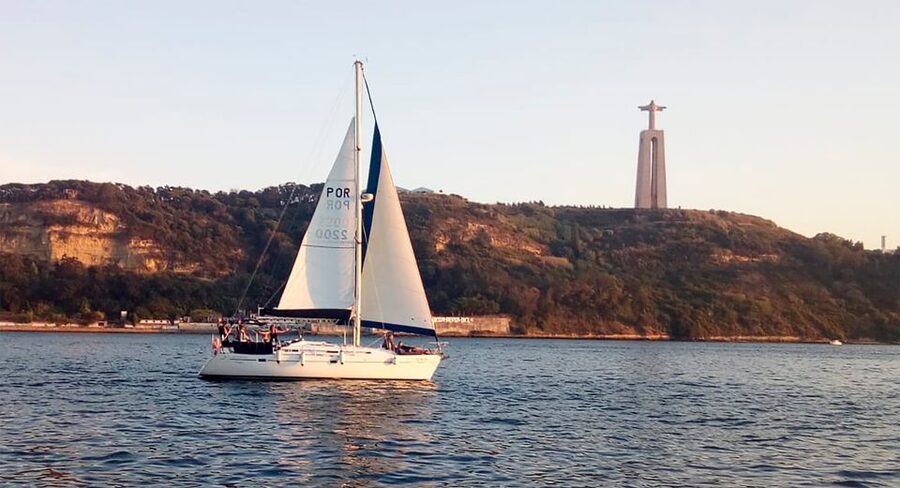 Lisbon: Sailing Tour with Wine and Snacks - Sailing Toward Commerce Square