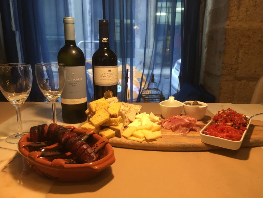 Lisbon: Segway Food Tour of Alfama and Old Town Lisbon - Guides are the heart of the experience