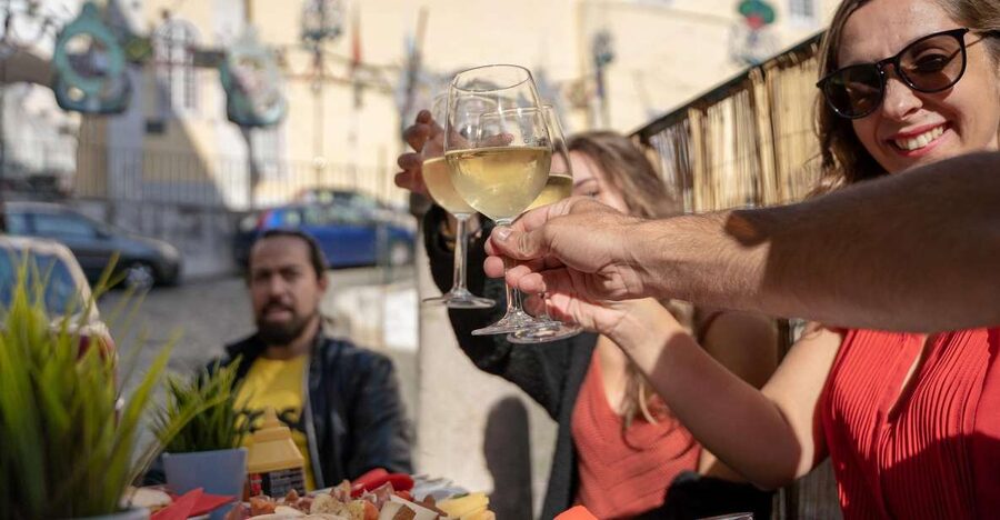 Lisbon: Segway Food Tour of Alfama and Old Town Lisbon - Commerce Square and the lower city