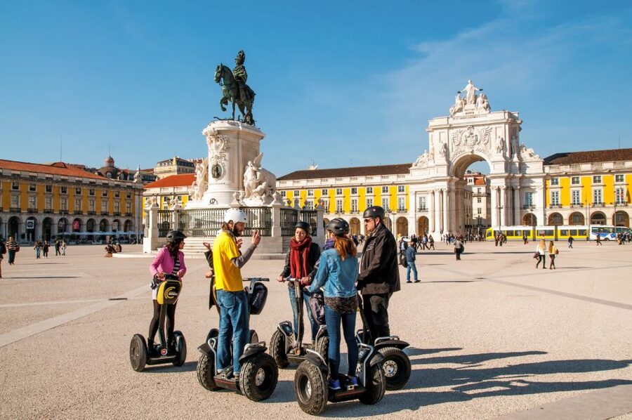 Lisbon: Segway Food Tour of Alfama and Old Town Lisbon - Alfama, the Fado Museum, and Portuguese tastes