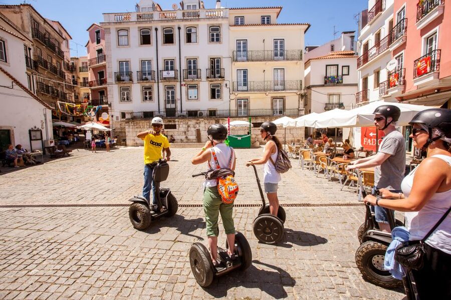 Lisbon: Segway Medieval Tour of Alfama and Mouraria - The National Pantheon of Santa Engrácia