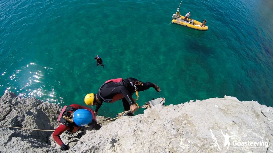 Lisbon: Sesimbra/Arrábida Natural Park Coasteering Adventure - Who should book this adventure?