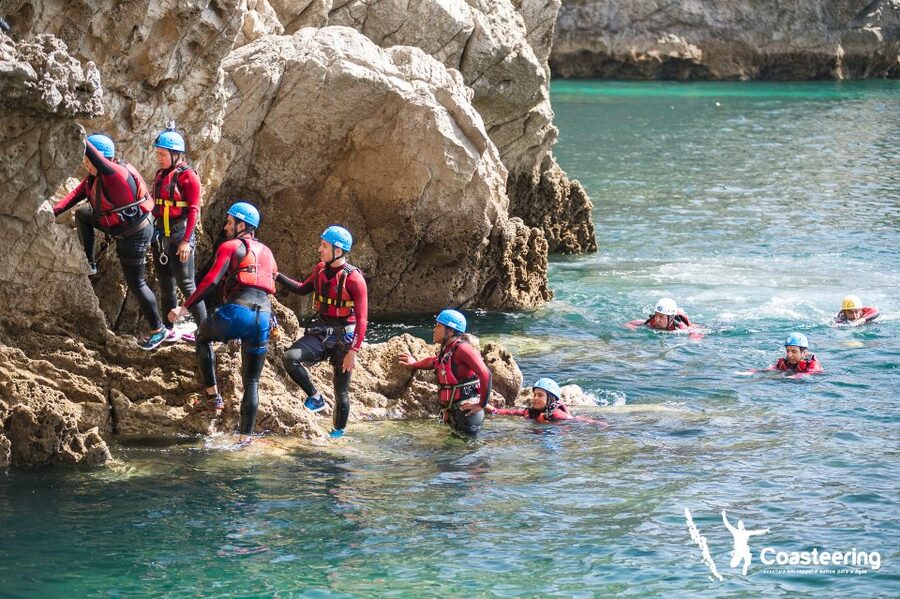 Lisbon: Sesimbra/Arrábida Natural Park Coasteering Adventure - The guides make the difference
